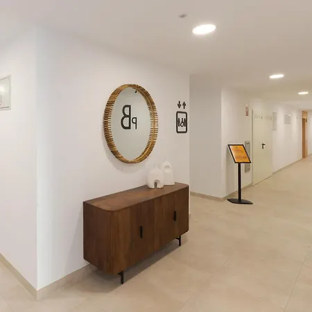 Jade Tower - 2-bedroom Coastal Luxury In Appartamento