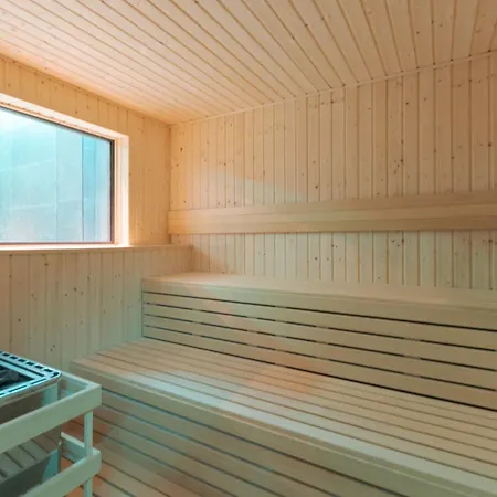 Appartamento Jade Tower - 2-bedroom Coastal Luxury In