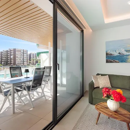 Appartamento Jade Tower - 2-bedroom Coastal Luxury In *